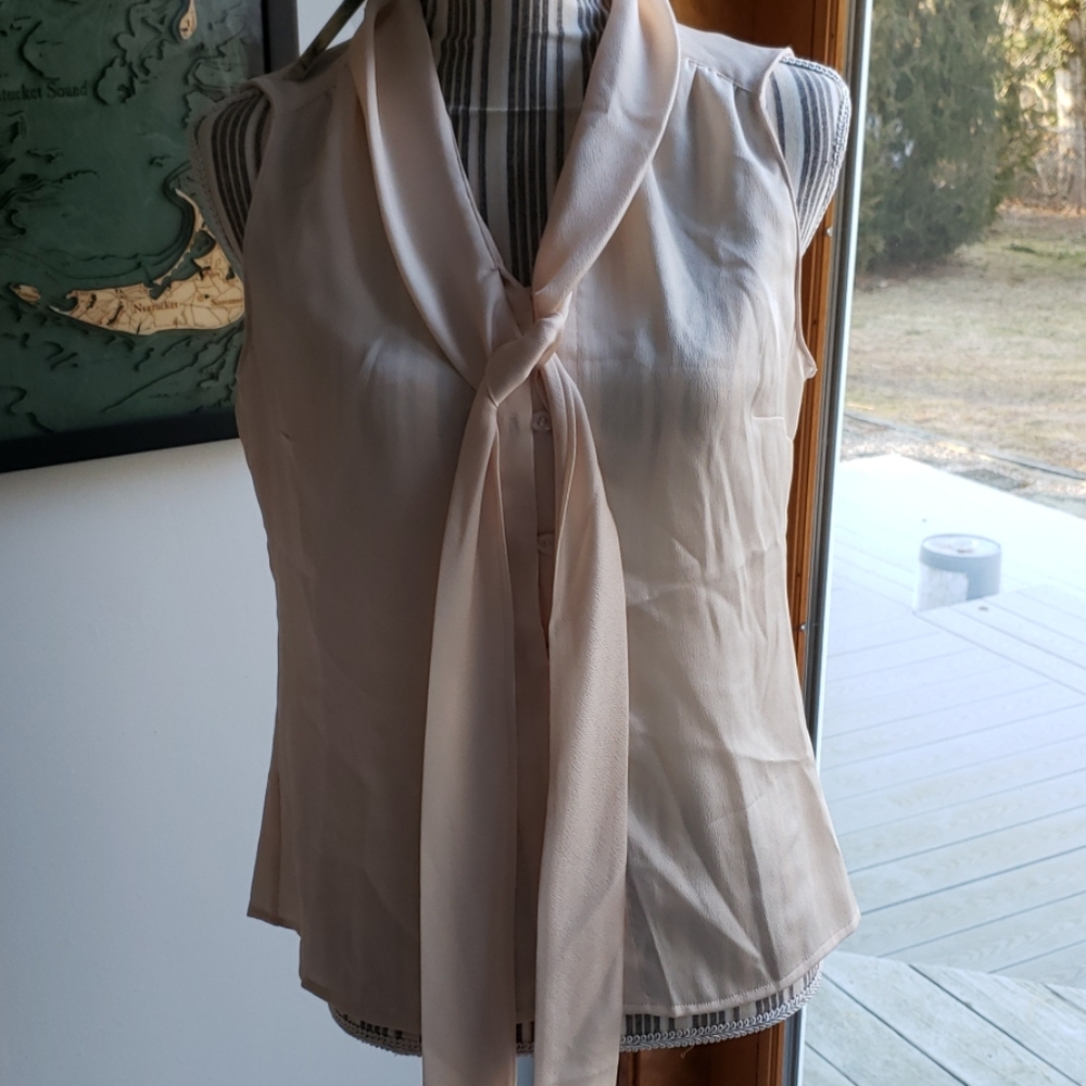 Tahari blouse-NWT